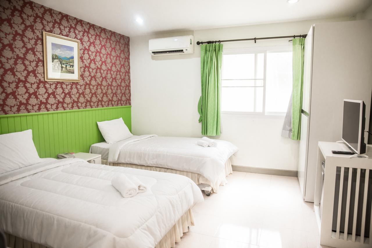 Nine Inn @ Town Phuket Εξωτερικό φωτογραφία